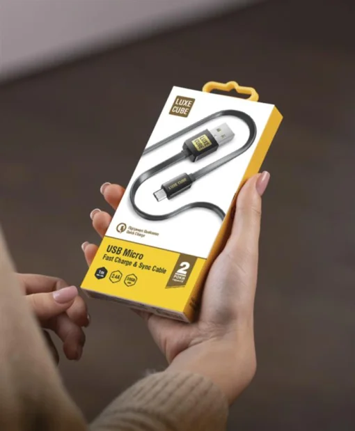 Кабель Luxe Cube Flat USB-USB Type C, 1м, черный (8886668688895)