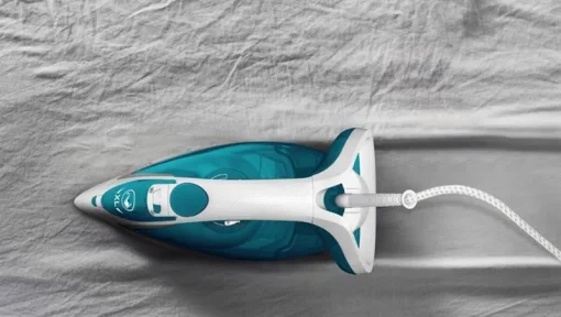 Утюг Tefal Easygliss Plus FV5718E0