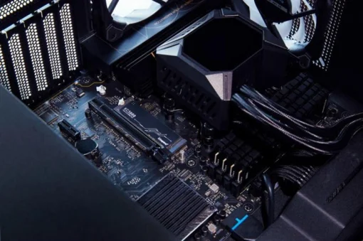 Накопитель SSD 512GB Kingston KC3000 M.2 2280 PCIe 4.0 x4 NVMe 3D TLC (SKC3000S/512G)