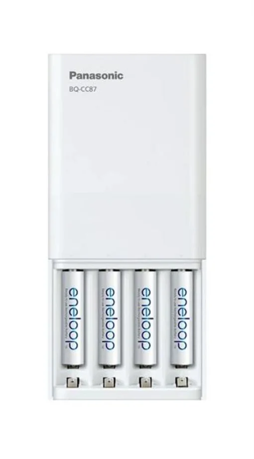 Зарядний пристрій Panasonic USB in/out з функцією Power Bank+4AA 2000 mAh