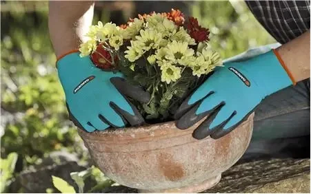 Комплект садовых инструментов Gardena Classic Ergo (арт.8950, 8754, 11511) с ковшом (08966-30.000.00)