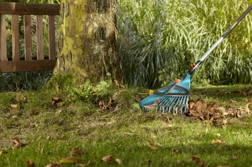 Грабли Gardena Combisystem пластиковые веерные, 35-52 см (03099-20.000.00)