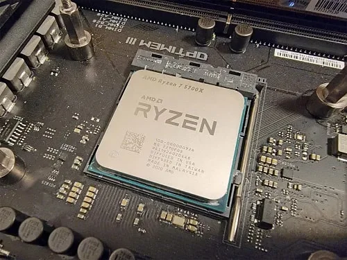 Процесор AMD Ryzen 7 5700X 3.4GHz AM4 Tray (100-000000926)