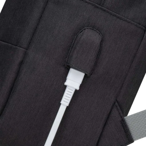 Рюкзак для ноутбука 15.6" RIVACASE Prater 7562 Black