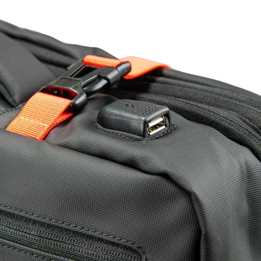 Рюкзак для ноутбука 17" COUGAR Vanguard Black
